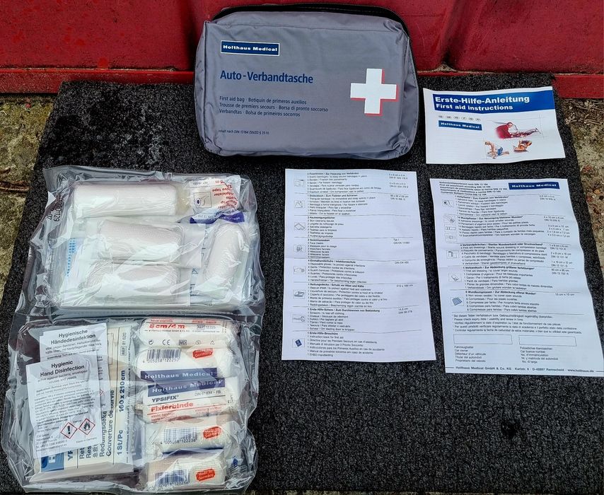 Аптечка Germany.