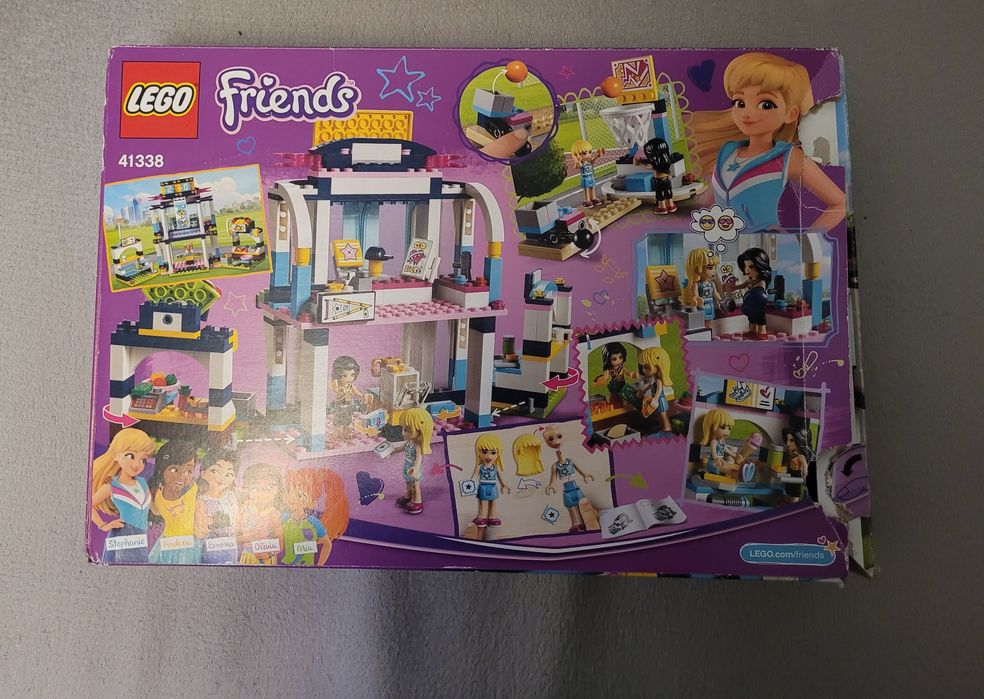LEGO Friends 41338, Stadion Sportowy Stephanie