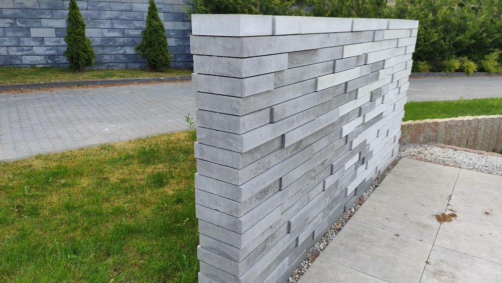 Pustaki ogrodzeniowe gładkie ogrodzenie ogrodzenia bloczki na mur plot