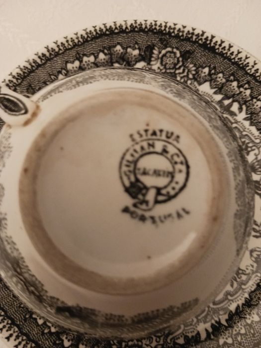 Chávenas antigas vários tamanhos