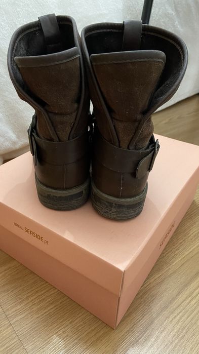 Bota em pele nr 37