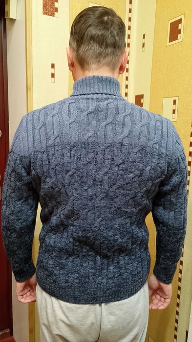 Свитера 50-го размера \ не пересылаю