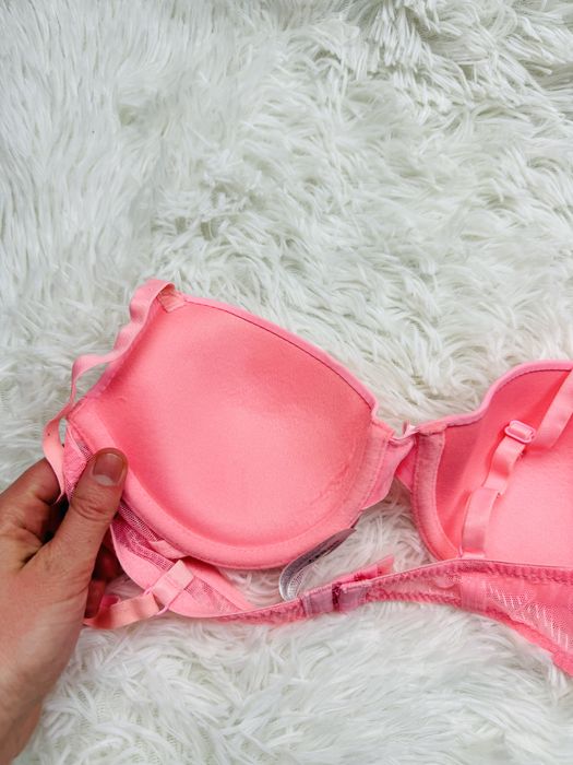 Biustonosz usztywniany 75B różowy