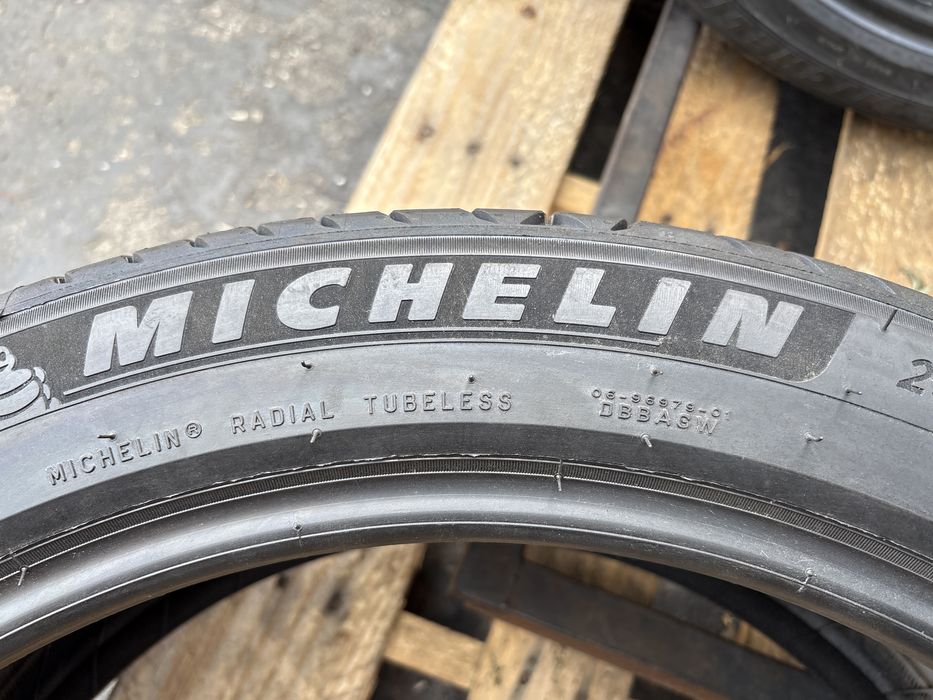 Opony Michelin 235/45R20 nowe 2025