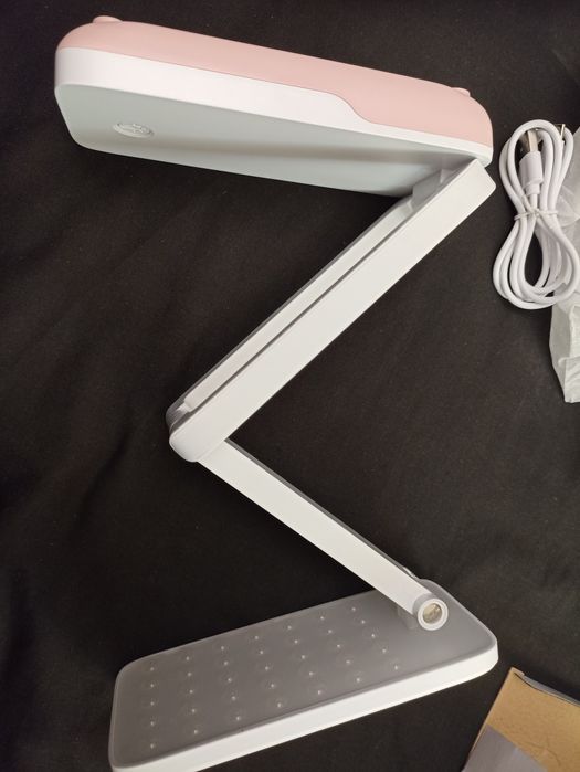 Найкраща настільна лампа на з'ємних акумуляторах, настольная лампа