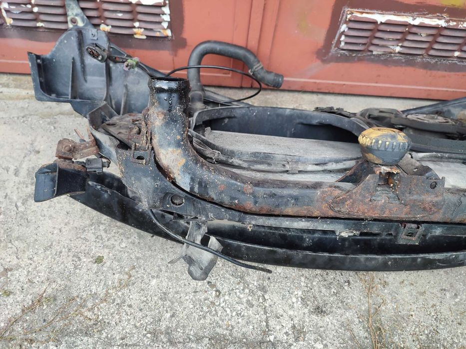 Pas Przedni Kompletny VW Passat B5 FL 1.9TDI 1.8T