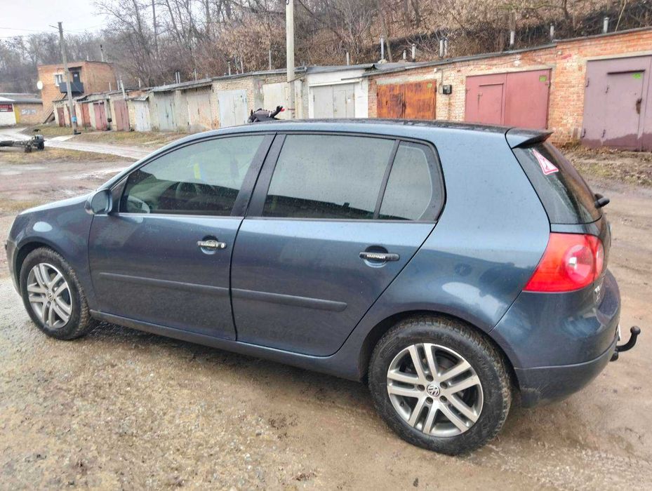 Продам Volkswagen Golf 5