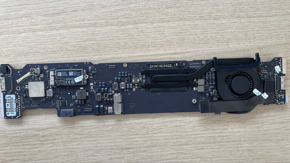 Płyta główna macbook air a1466