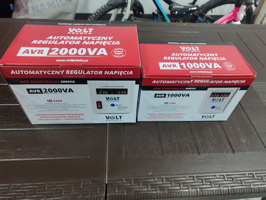 Продам стабілізатор avr 2000 va