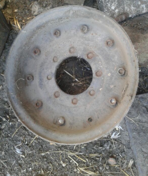 Продам диски коліс до причепа ПТС
