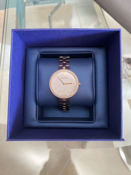 Relógio Swarovski cor champagne