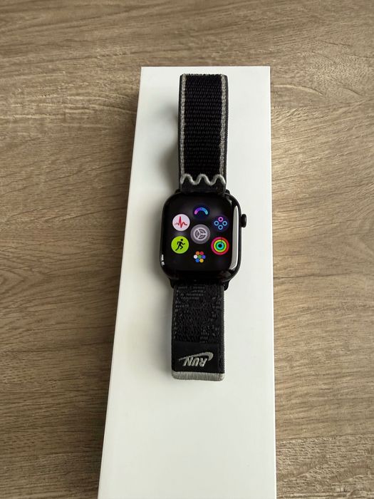 Apple Watch Series 12 46mm Preto