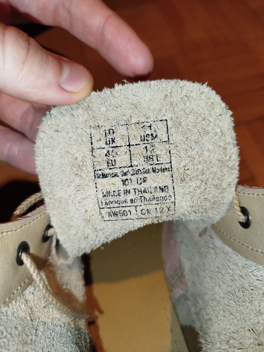 Nowe buty Dr. Martens 45 — beżowe, skóra naturalna, komplet