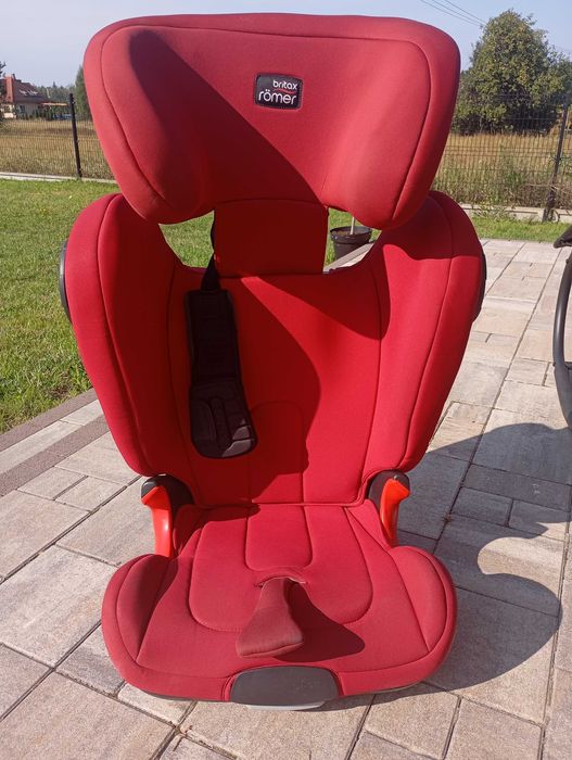 Fotelik samochodowy Britax Römer Kidfix II xp SICT. 15-36kg