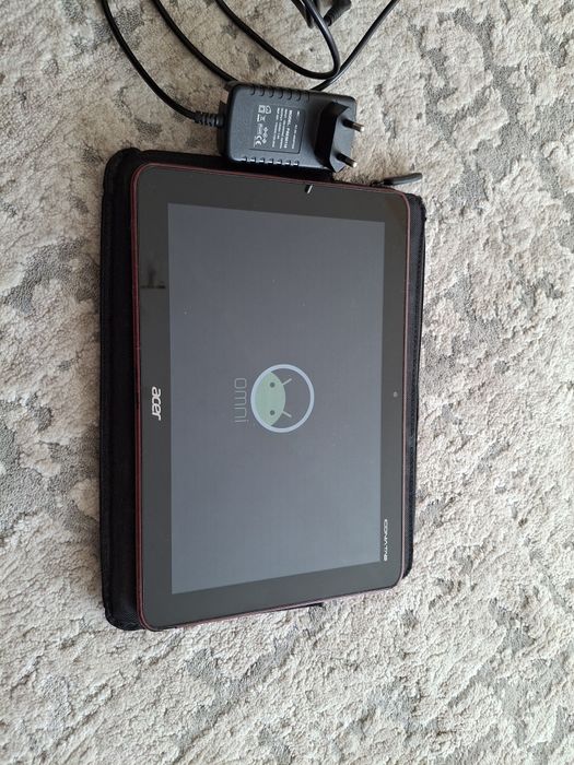 Планшет       acer