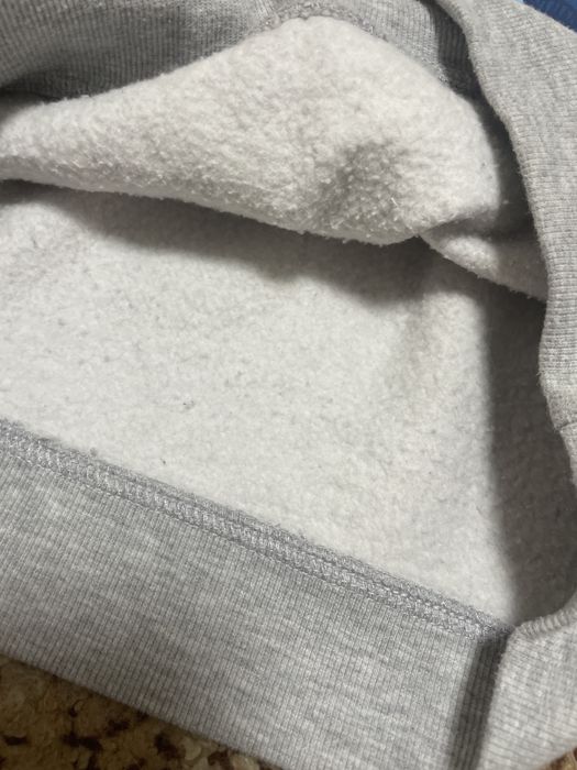 Продаю кофтину на дівчинку!(далі читайте опис)