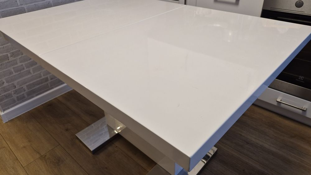 Biały stół na wysoki połysk Irys 2