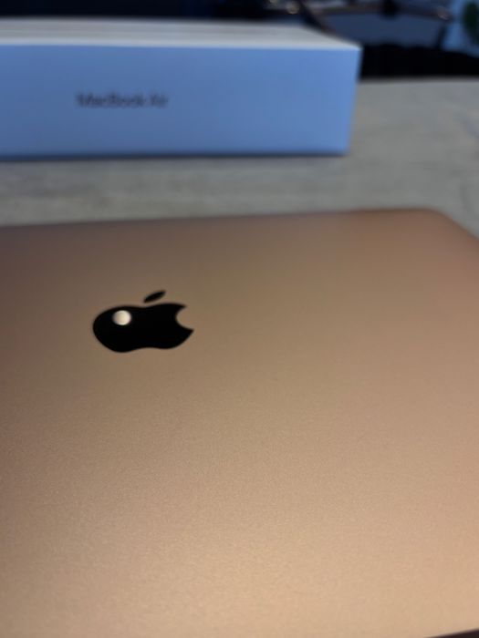 MacBook Air 13 250gb Różowy