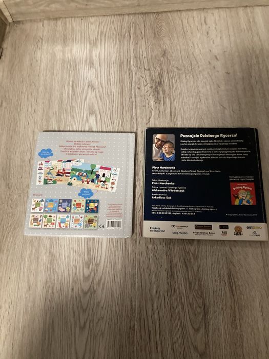 Poszukaj i znajdź w drogę oraz dzielny rycerz w kosmosie interaktywne