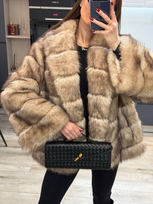 Шуба під соболя. Соболина жіноча шуба 1:1. Еко-шуба під натуральну