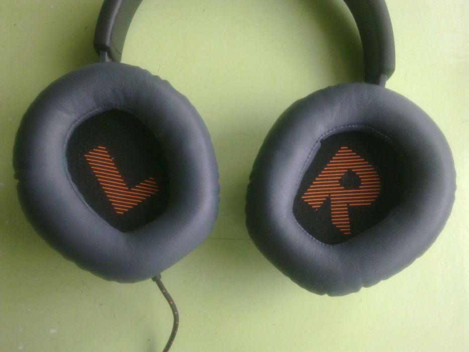 Słuchawki JBL Quantum 100
