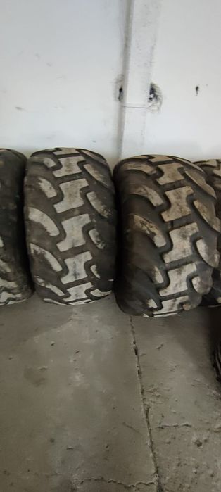 Opony 560/60R22.5 Vredestein oraz 600/55 R22.5