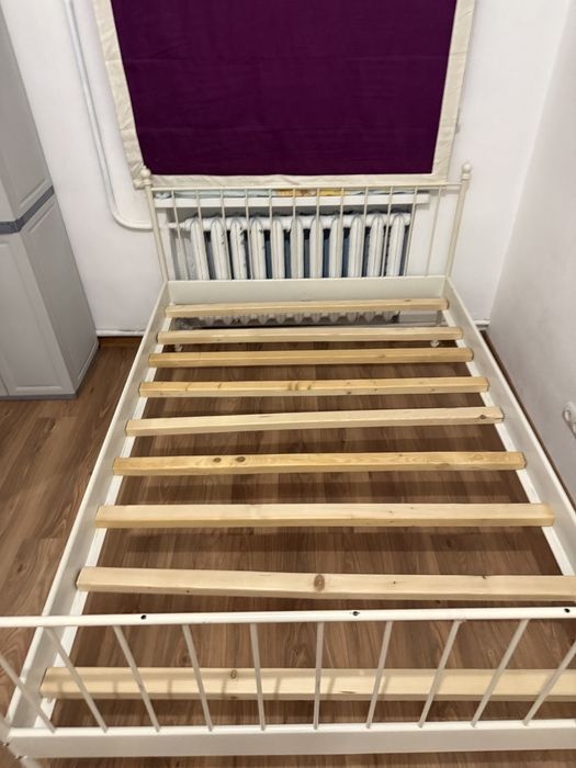 Ikea ліжко  з матрацом  140•200