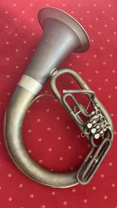 Tuba helikon ok. 100-letni