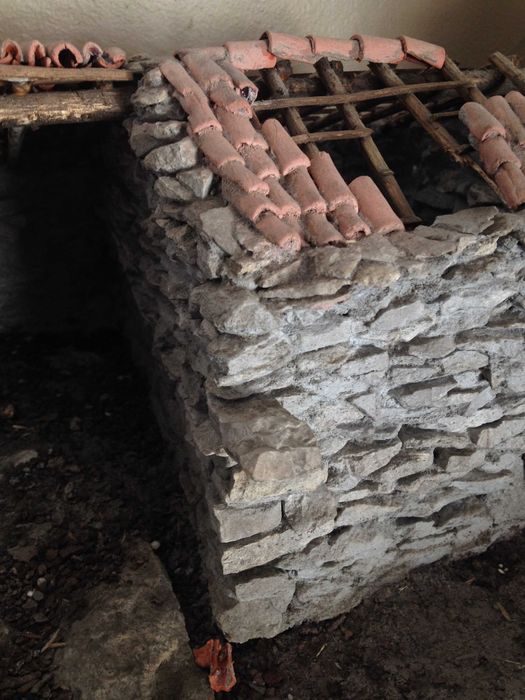 Maquete em materiais naturais