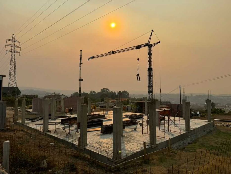 Grua Tecnho - 17 m de lança
