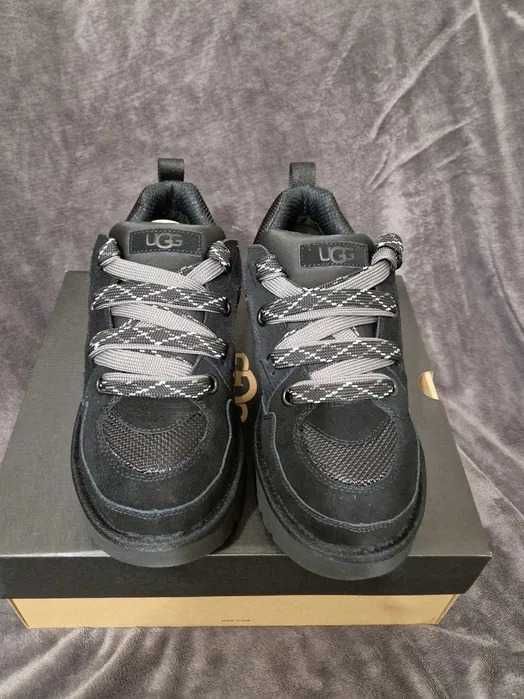 UGG Lowmel Black r.39