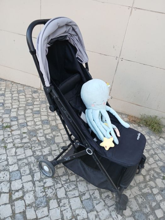 Carrinho da Nania dos 9 meses aos 4 anos
Cadeira rebatível.
Muito prát