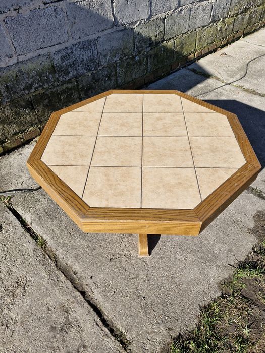 Sprzedam ławę,nie regulowana