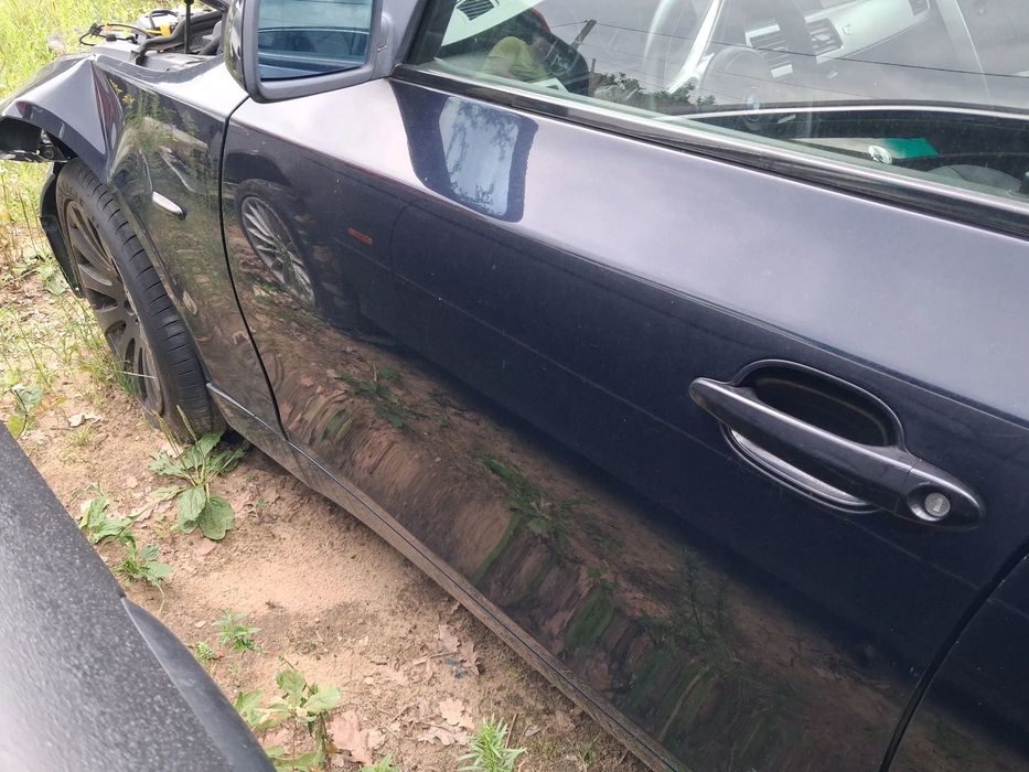 BMW E60 DRZWI LEWE PRZOD PRZEDNIE ORIENTBLAU METALIC 317