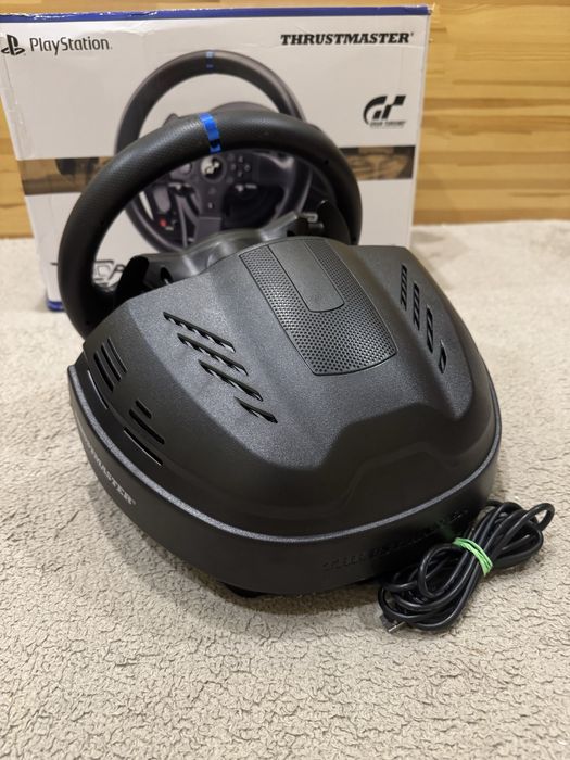 Хороший стан. Ігрове кермо Thrustmaster T300 RS GT PC/PS