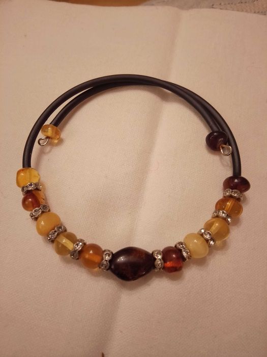 Bransoletka z bursztynem bałtyckim