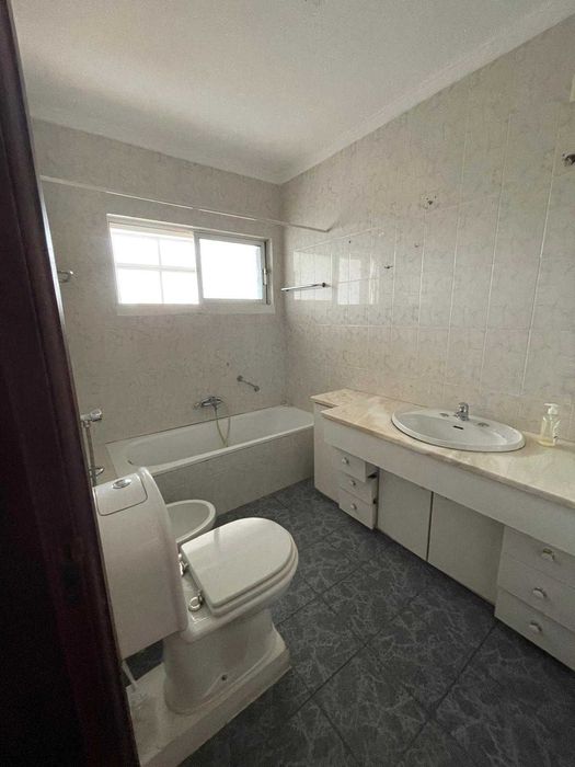 Fração R/Chão Exclusiva - Centro de Santarém