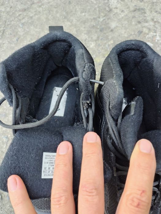 Ботинки ADIDAS зимние 44