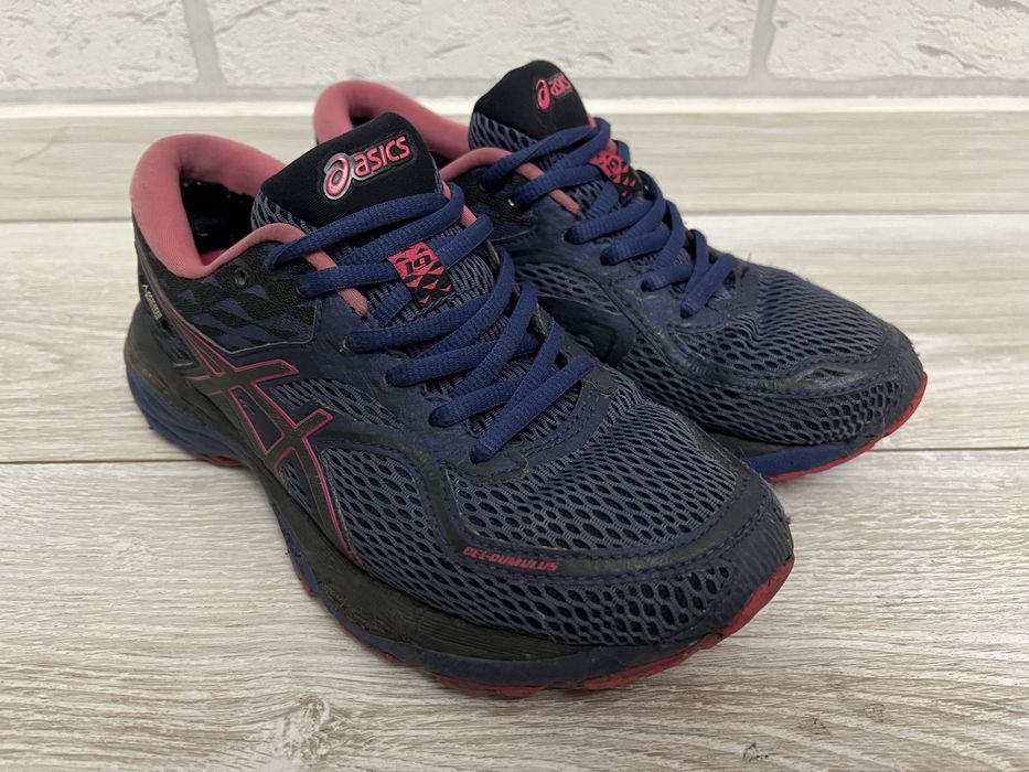Asics Gel Cumulus Gore Tex 37-38 размер см: 800 грн