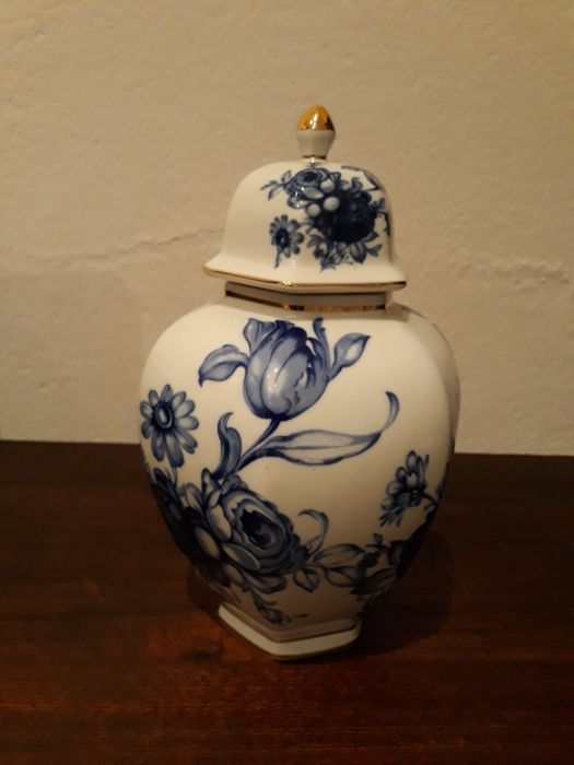 Pote e guarda jóias porcelana Aveiro