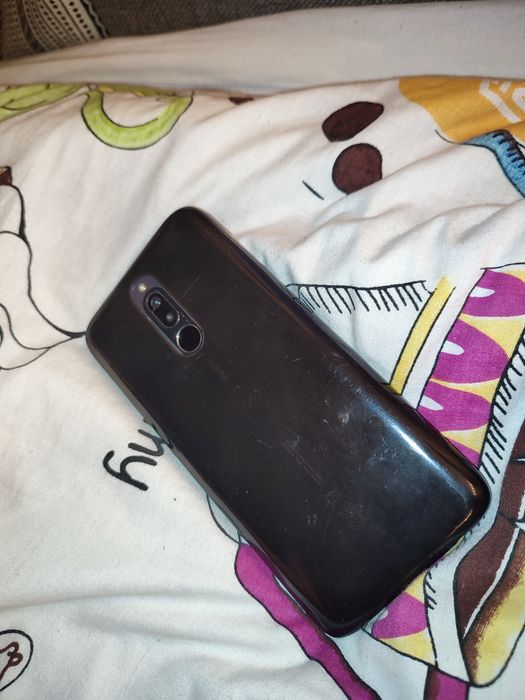 Продам телефон redmi 8
