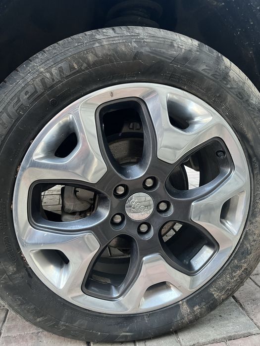 Продам диски jeep compass r18