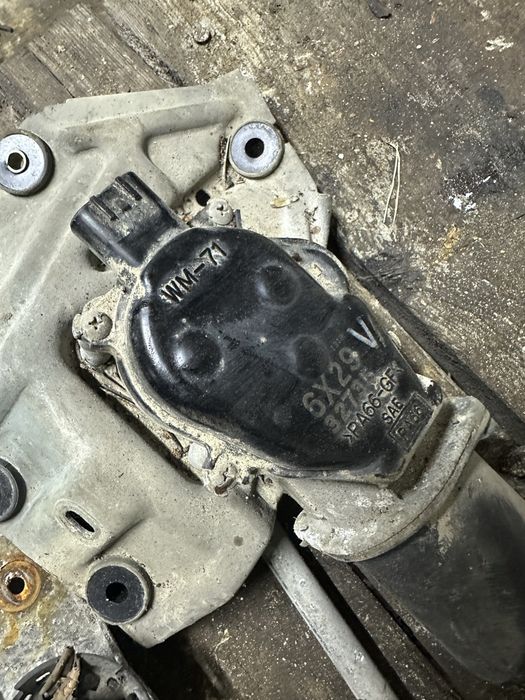 Трапеция дворников моторчик митсубиши лансер 9