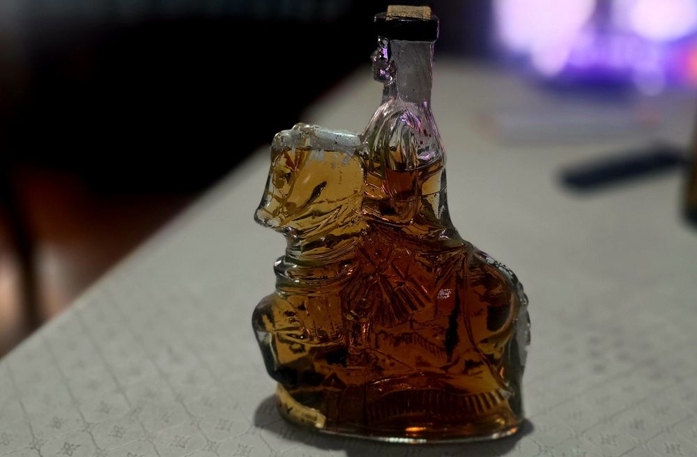 Miniatura de Brandy Destilerías Nogueras Comas (cavaleiro a cavalo)