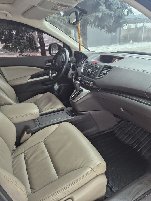 Продам Honda CR-V