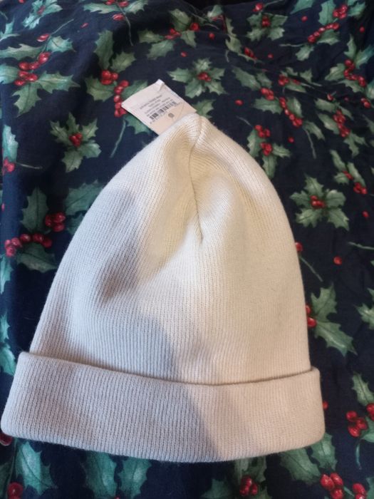 Czapka damska Primark nowa