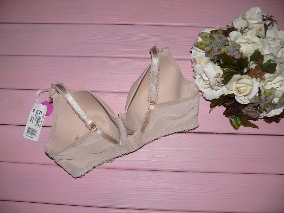 Гладкий нюдовый бюстгальтер Freya 34DD (75F)
