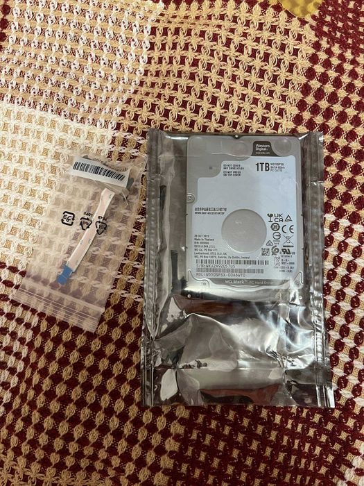 Жорсткий диск WD Black 1 TB (WD10SPSX)