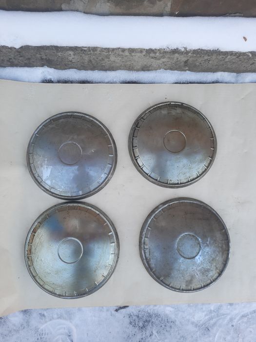 Хромовані нові ковпаки ВАЗ класика. СССР