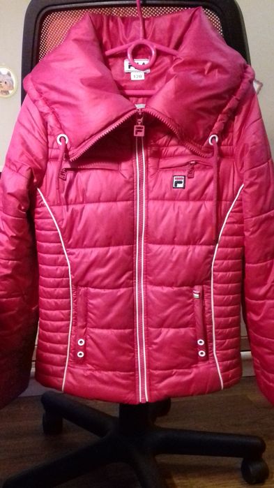 Куртка FILA для девочки  р.128 демисезон